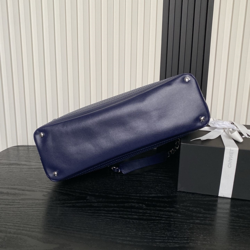 Ch**el gabrielle bags